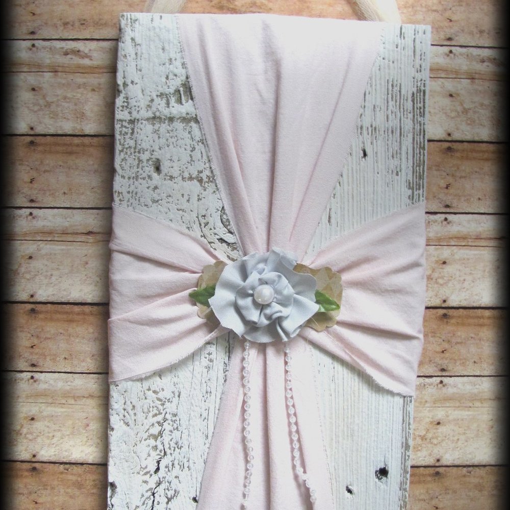 Cross Wooden Farmhouse Fabric pink shabby chic - Picture 3 of 5